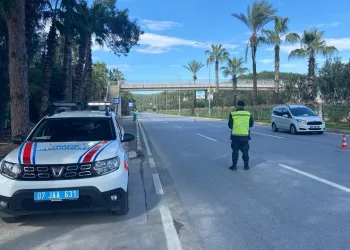 Alanya’da 17 araç trafikten men edildi