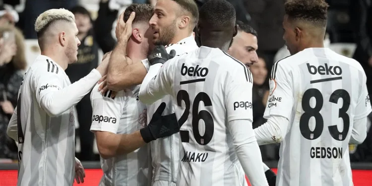 Beşiktaş, iç sahada Konyaspor’a mağlup olmuyor