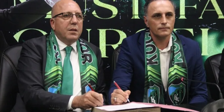 Kocaelispor’da Mustafa Gürsel dönemi başladı