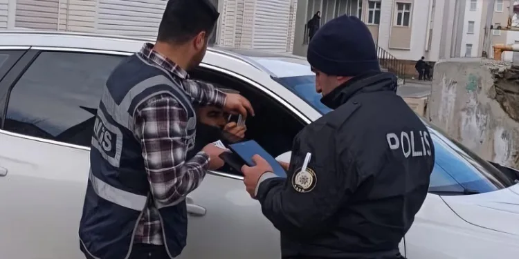 Tatvan’da okul çevreleri denetlendi