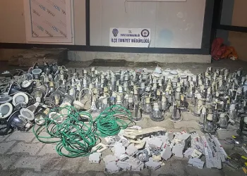 İş yerinden 3 milyonluk malzeme çaldı
