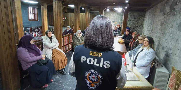 SİBERAY’dan 145 kişiye eğitici seminer