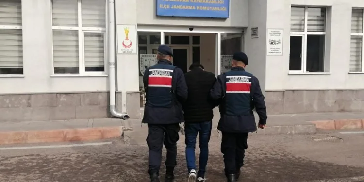 Kayseri’de terör operasyonu: 2 gözaltı