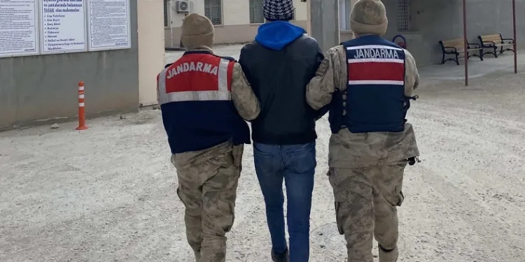 Ağrı’da 3 firari yakalandı