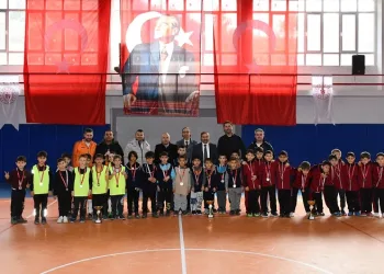 Emet Belediyesinden futsal turnuvası