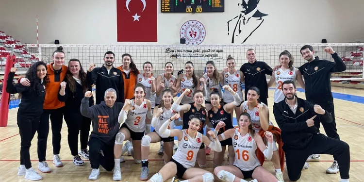 Eczacıbaşı, 2. Lig yarı finallerinde sahne alıyor