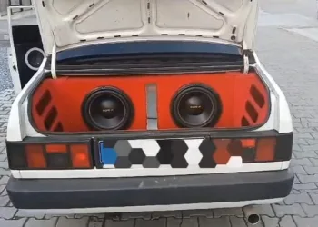 Jandarmadan müzik sesi operasyonu