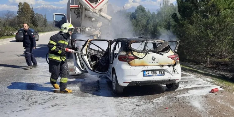 Muğla’da araç yangını