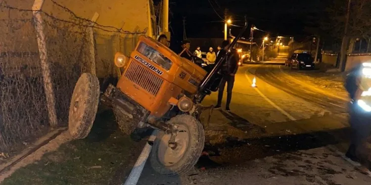 Otomobil ile traktör çarpıştı: 1 yaralı