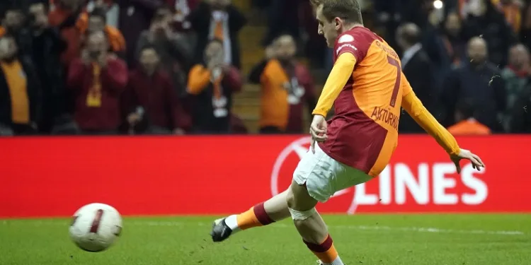 Süper Lig’de 100 kez beyaz noktaya gidildi!