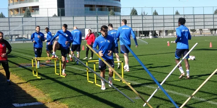 Çaykur Rizespor, Kayserispor maçı hazırlıklarına devam ediyor