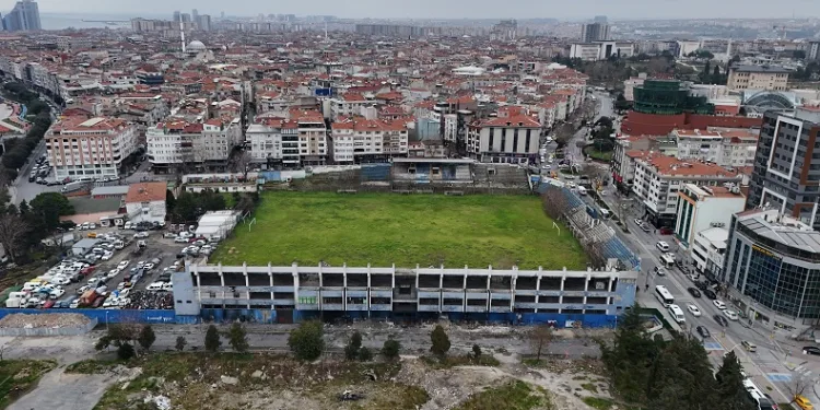 İstanbul’un hayalet stadı akıbetini bekliyor