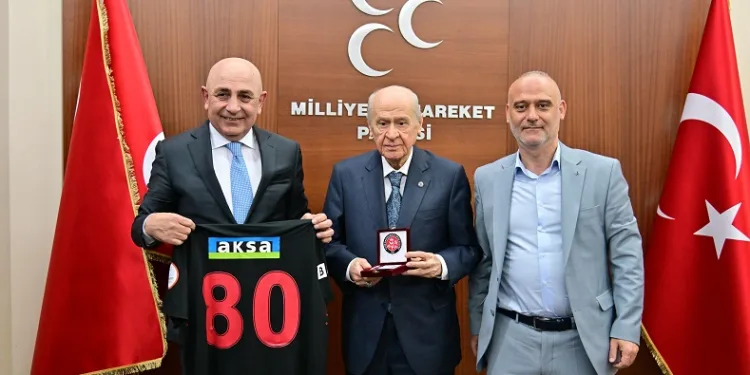 Fatih Karagümrük’ten, MHP lideri Bahçeli’ye ziyaret