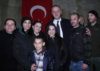 Birlik Mahallesi bayram yerine döndü