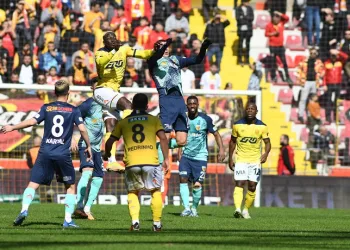 Kayserispor – Ankaragücü maçını 7 bin 200 taraftar izledi