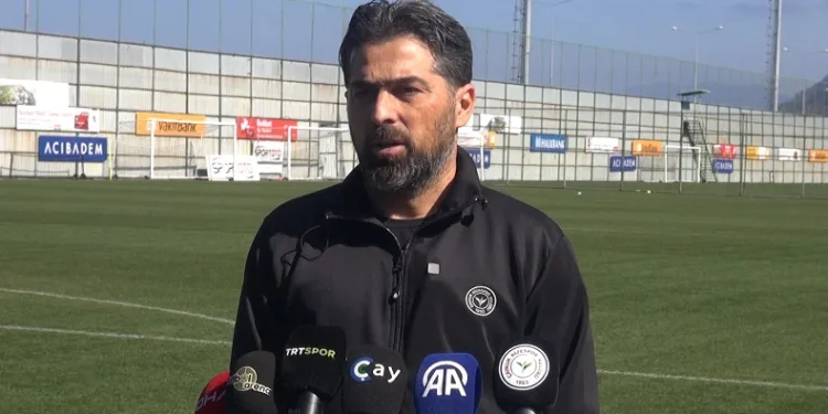 İlhan Palut: “Biz artık bu negatif periyodu sonlandırmak istiyoruz”