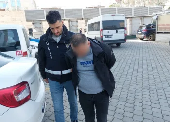 İş yerinden telefon çalan şahıs tutuklandı