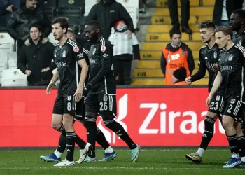 Salih Uçan golle 11’e döndü