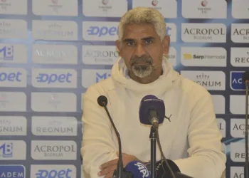 İsmet Taşdemir: “Hakemlerin kendine çeki düzen vermesi lazım”