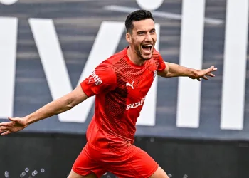 Umut Nayir, Pendikspor formasıyla 5 maçta 4 gol attı