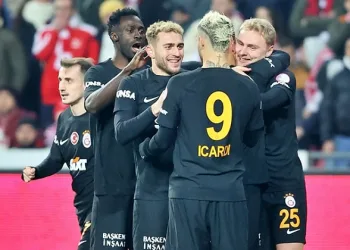 Galatasaray Samsun’dan lider dönüyor