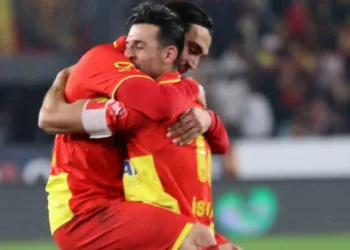 İzmir derbisinde kazanan Göztepe
