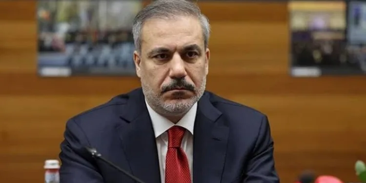 Dışişleri Bakanı Fidan: “Aranıza mesafe koyun”