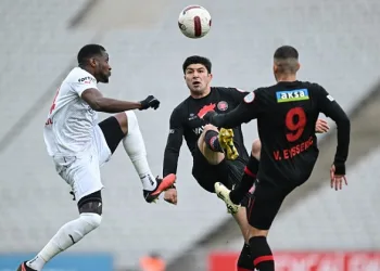 Karagümrük sahasında Siltaş Yapı Pendikspor’u mağlup etti.
