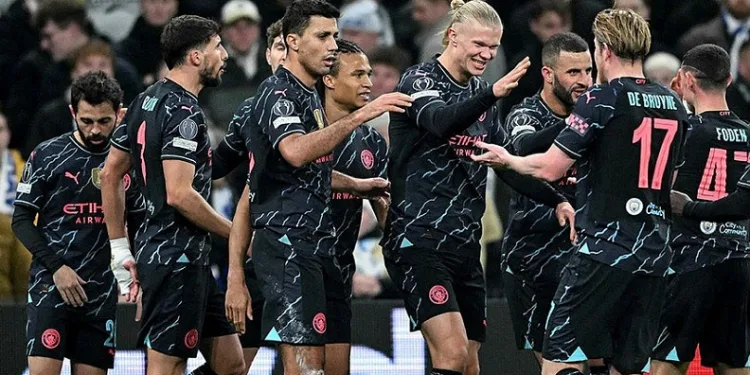 Manchester City avantajı kaptı
