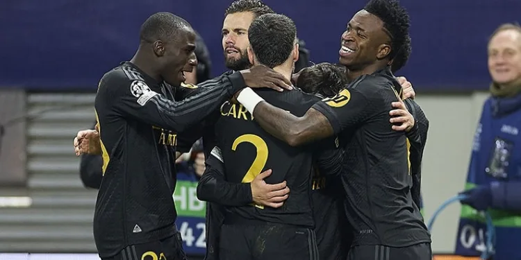 Real Madrid Diaz’la güldü