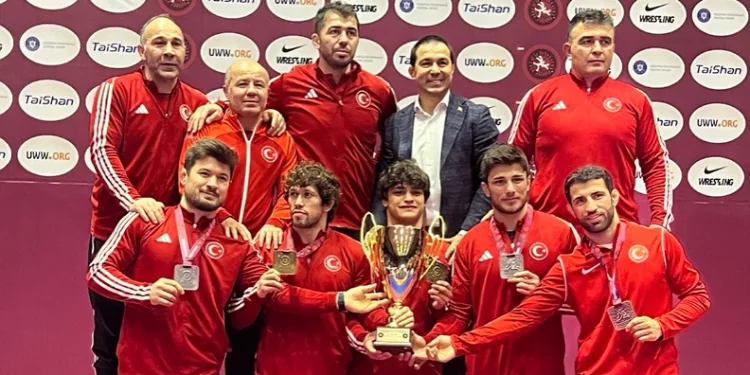 Grekoromen Güreş Milli Takımı, Avrupa şampiyonu oldu