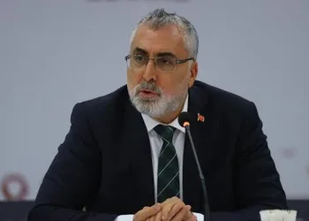 Kademeli emeklilik gelecek mi? Bakan Işıkhan’dan açıklama