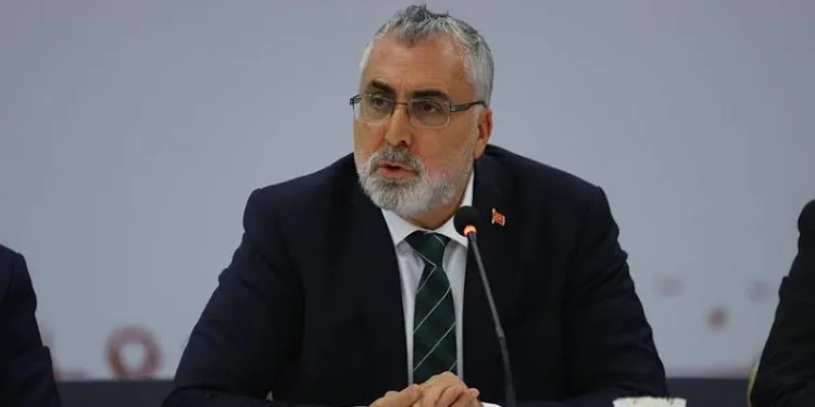 Kademeli emeklilik gelecek mi? Bakan Işıkhan’dan açıklama