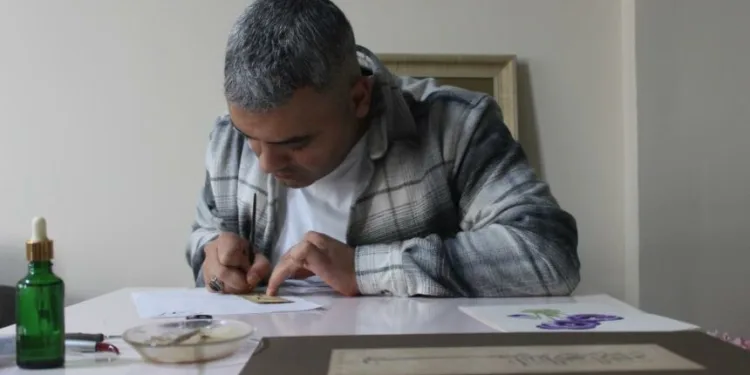 Usta sanatçılara taş çıkarıyor
