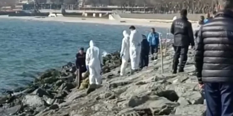 Bakırköy sahilinde bir ceset bulundu