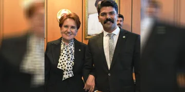 İYİ Parti Karaisalı İlçe Başkanı Kuşdemir partisinden istifa etti