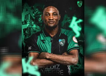 Kocaelispor, Emmanuel Lawal’ı renklerine bağladı
