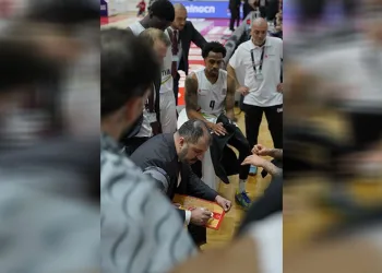 Aliağa Petkimspor, evinde kazanmaya devam ediyor