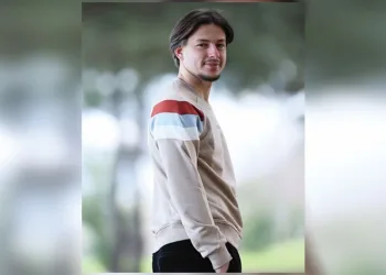 Enis Destan: “Burada iz bırakıp sonrasında da Bundesliga’da oynamak istiyorum”