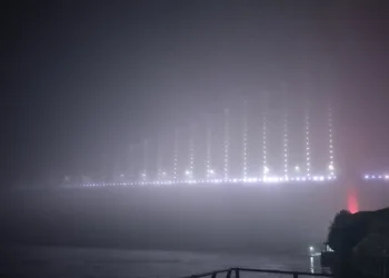 İstanbul’da deniz ulaşımına sis engeli