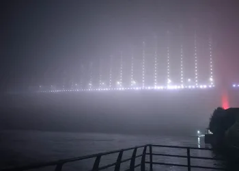 İstanbul’da deniz ulaşımına sis engeli