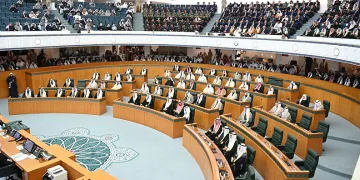 Kuveyt Emiri es-Sabah parlamentoyu feshetti