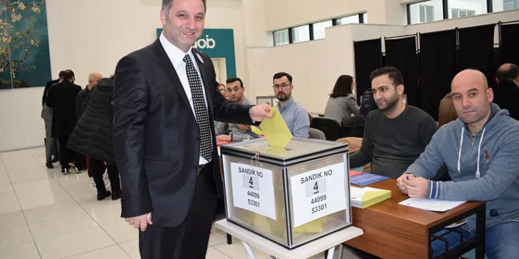 İMO Bursa’da başkan Serdar Atilla Erdem