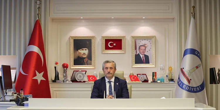Tahmazoğlu: “Şehitlerimizi rahmet ve şükranla anıyoruz”