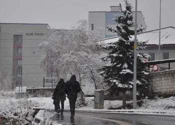 Kars baharda kışı yaşıyor