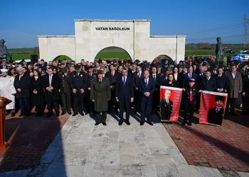 Edirne’de Çanakkale şehitleri düzenlenen törenle anıldı