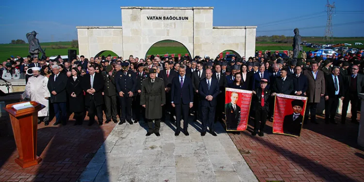 Edirne’de Çanakkale şehitleri düzenlenen törenle anıldı
