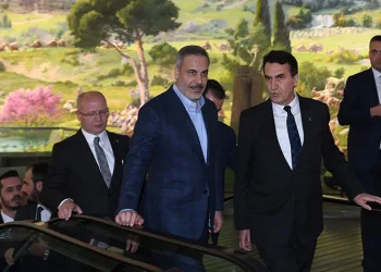 Dışişleri Bakanı Hakan Fidan Panorama 1326’yı gezdi