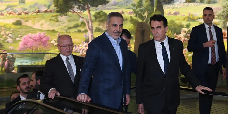 Dışişleri Bakanı Hakan Fidan Panorama 1326’yı gezdi