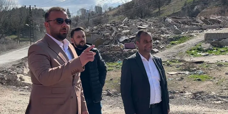 “AK Parti de, CHP de karşılıklı suçlamalarında haklılar”